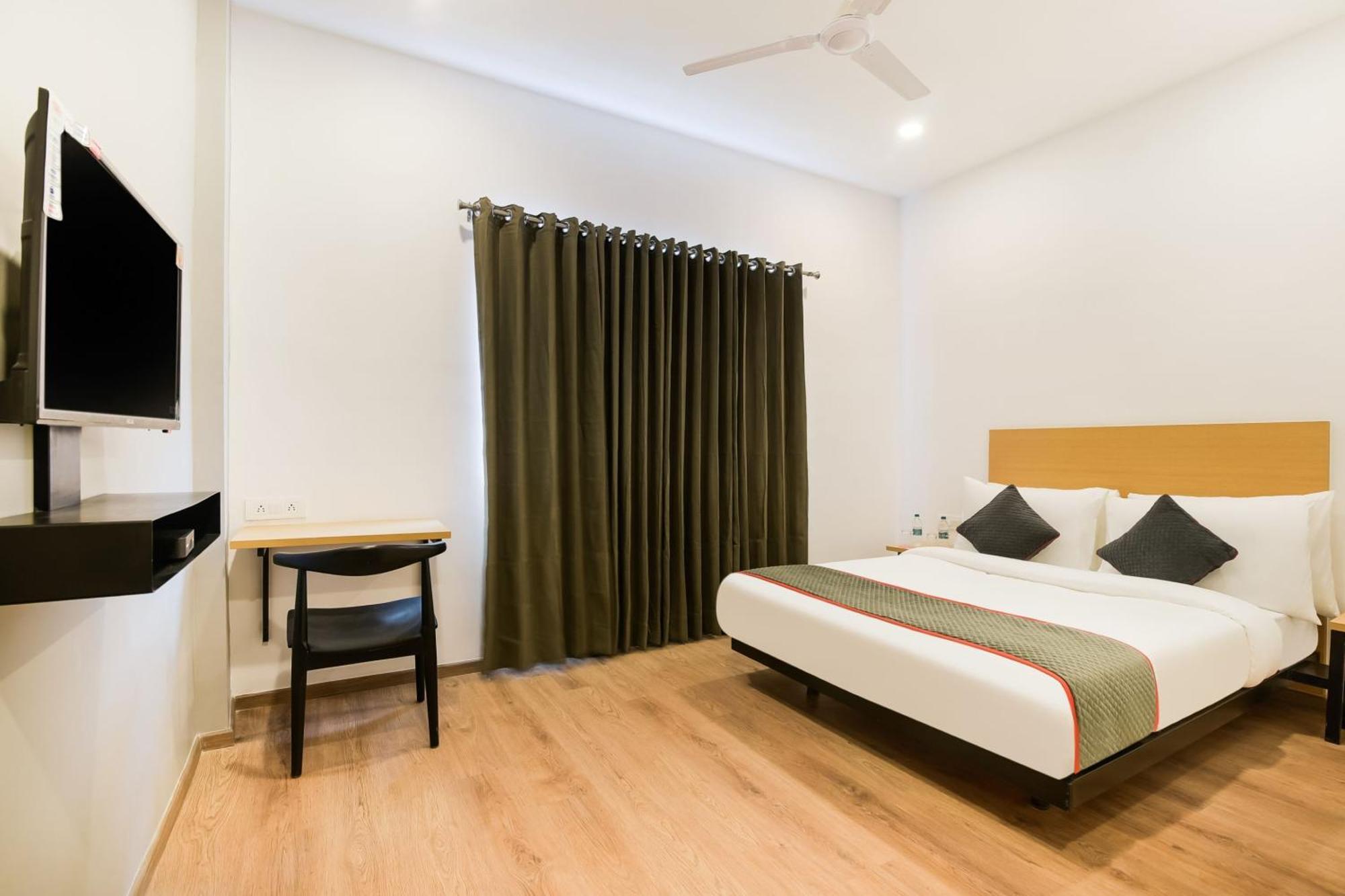 Townhouse The Awadh Airport Near Chaudhary Charan Singh International Airport Hotell Bijnaur Exteriör bild